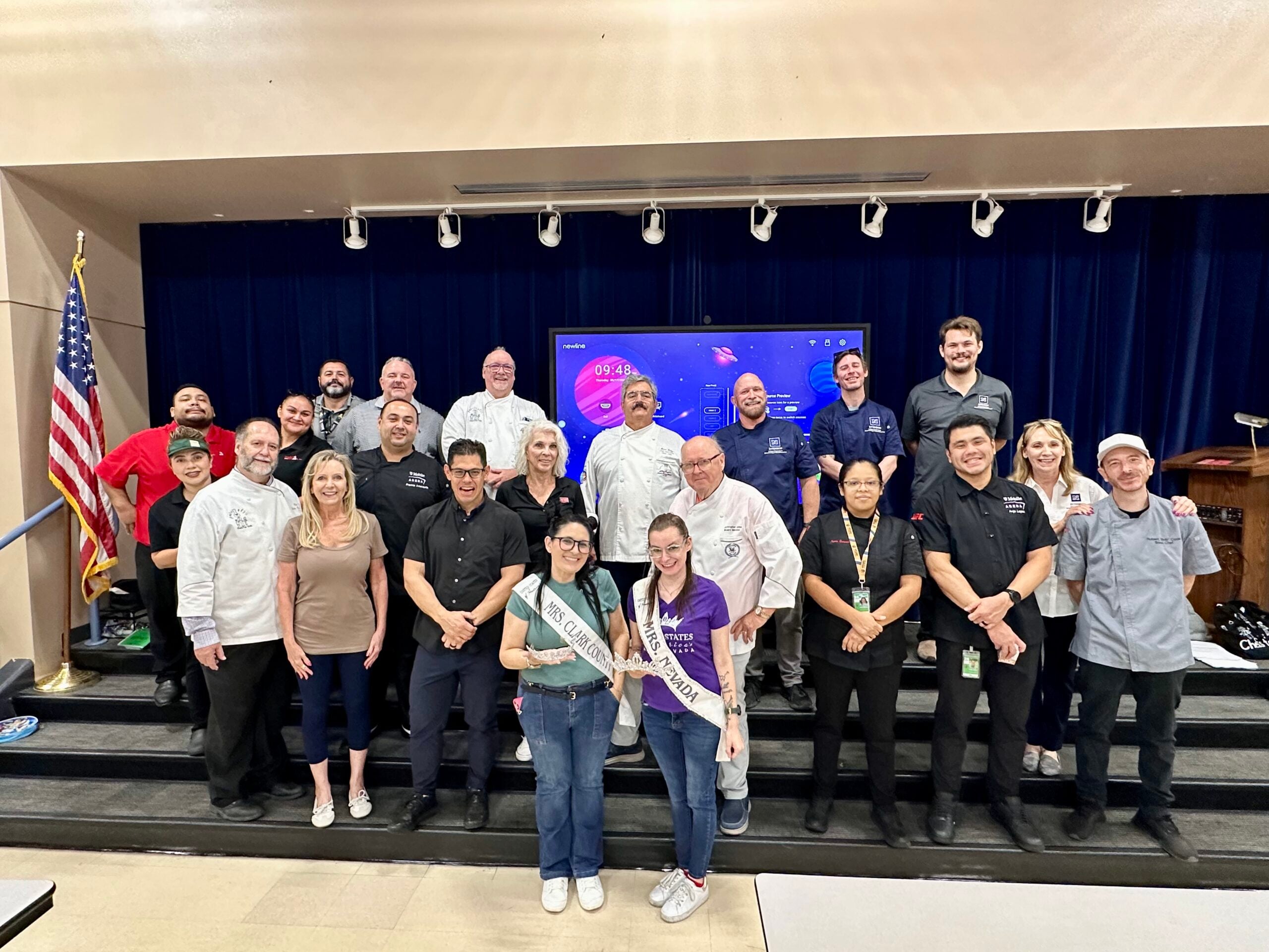 Photo of all the chefs and volunteers at Bailey ES breakfast event