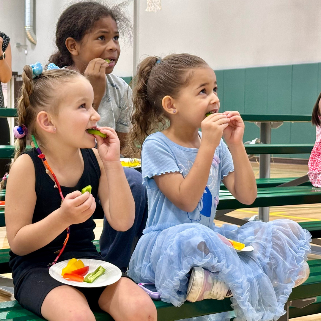 Kids eating bell peppers